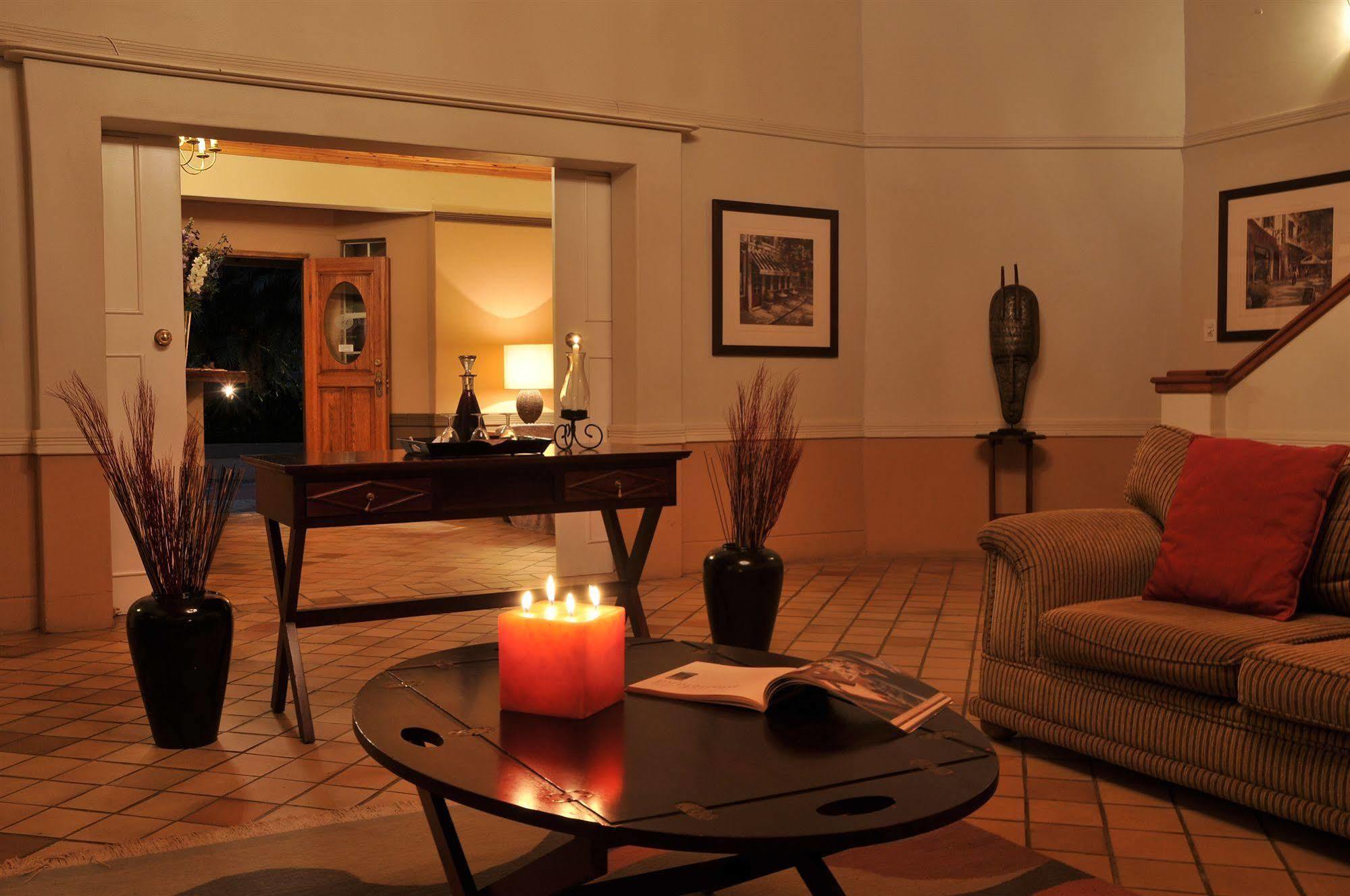 Sunset Manor Bed & Breakfast Mbombela Bagian luar foto